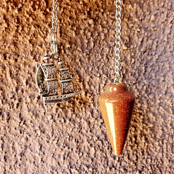 New Gold Sand Stone Pendulum & Silver Ship Pendant - Picture 6 of 8
